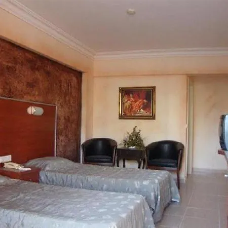 Club Diana 2* Μαρμαρίς